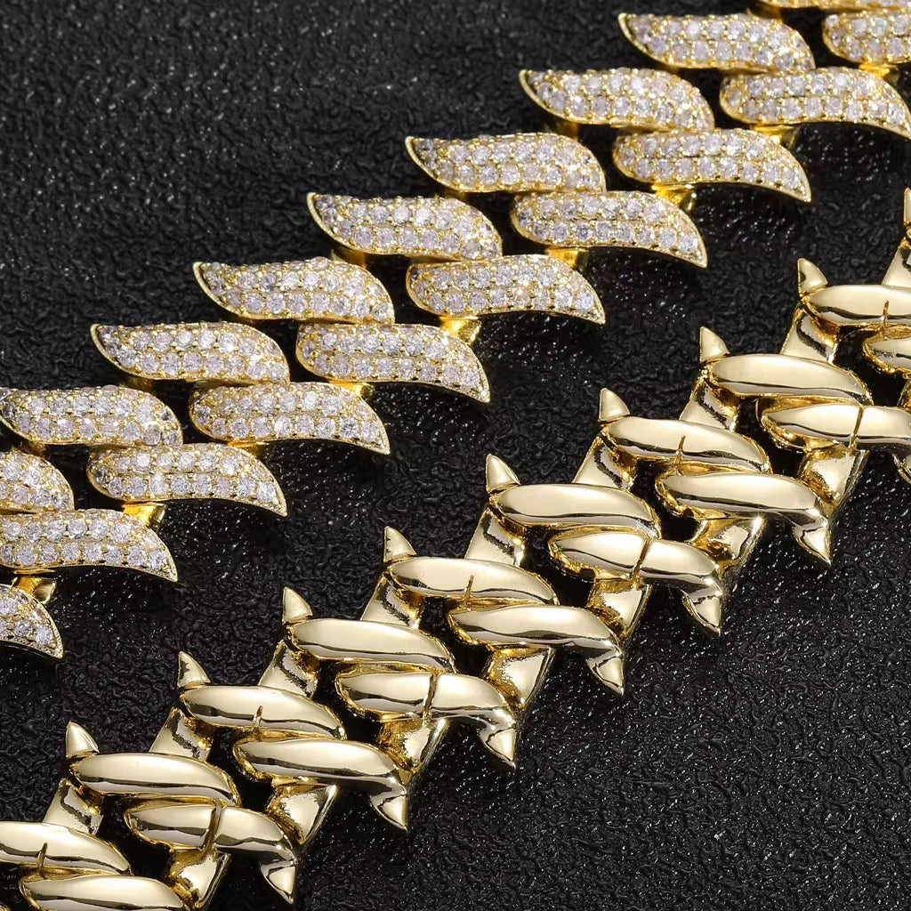 18MM ICED SPIKED CUBAN BRACELET - GOLD