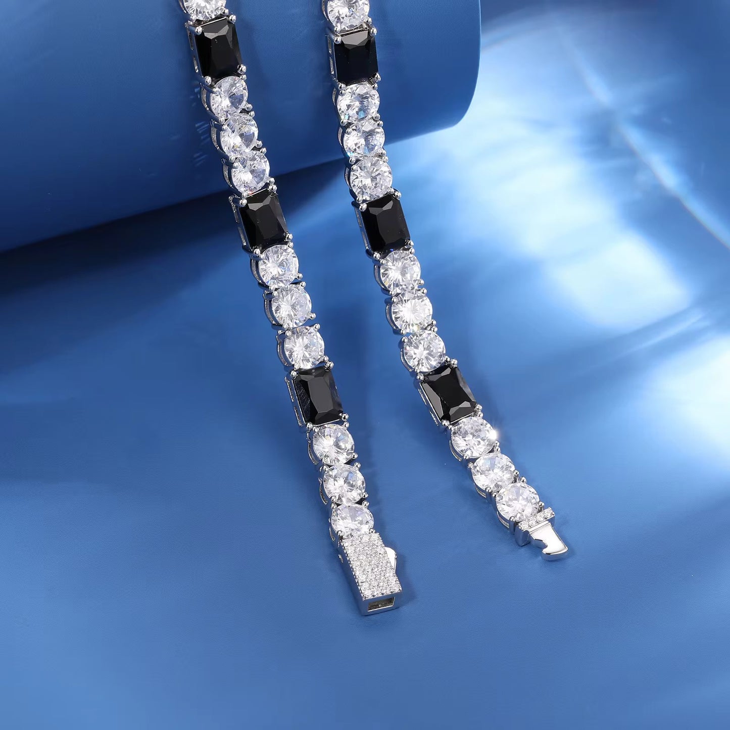 6MM BLACK BAGUETTE TENNIS CHAIN