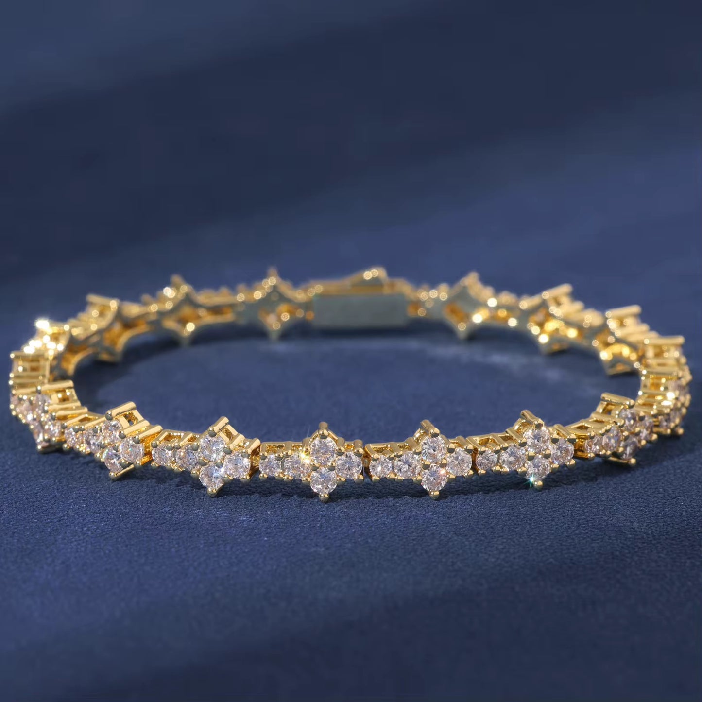 3MM HONEYCOMB BRACELET - GOLD