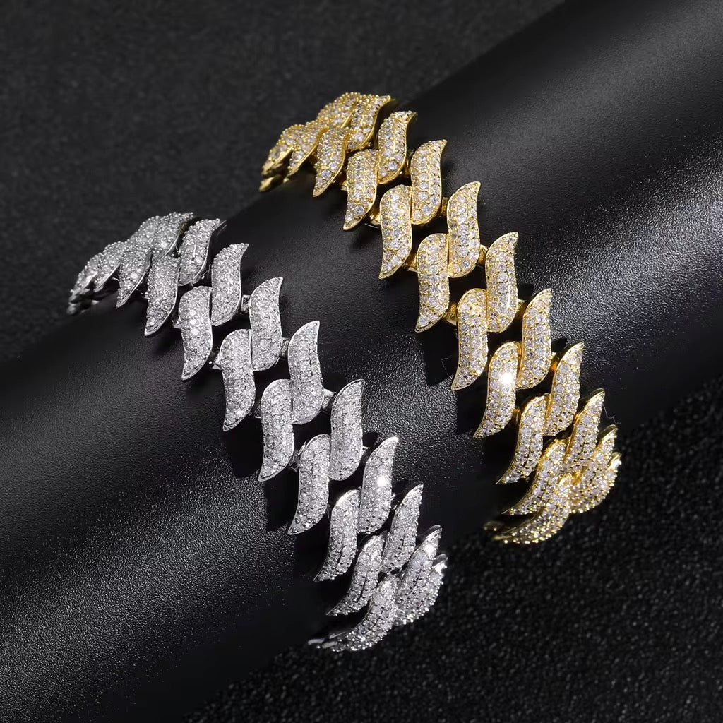 18MM ICED SPIKED CUBAN BRACELET - GOLD